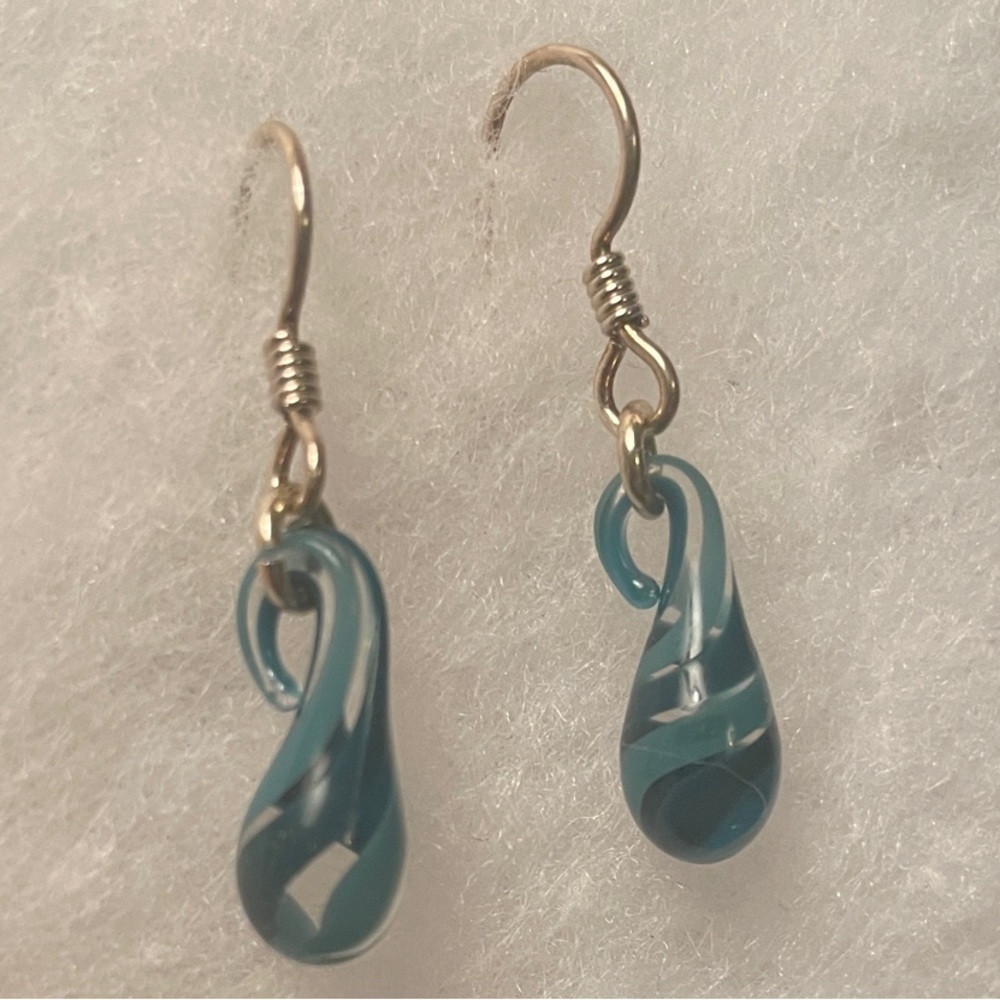 Elegant Blue Swirl Earrings